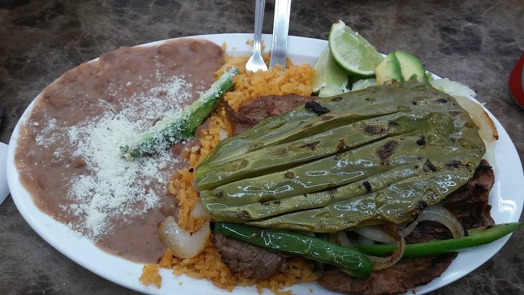 Ensenada Markets | restaurant | 1827 W La Palma Ave, Anaheim, CA 92801, USA | 7147744330 OR +1 714-774-4330