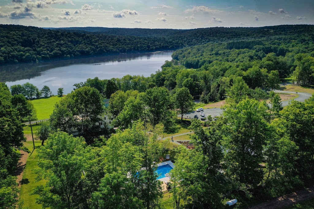 Kenoza Hall | restaurant | 5762 NY-52, Kenoza Lake, NY 12750, USA | 8454821022 OR +1 845-482-1022