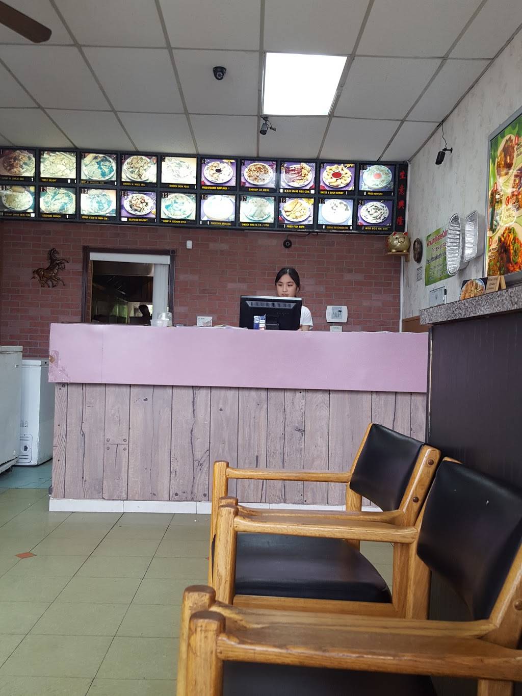 Family Garden | restaurant | 5829 Emporium Square, Columbus, OH 43231, USA | 6148180655 OR +1 614-818-0655