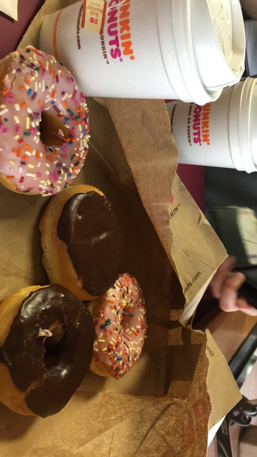 Dunkin | bakery | 3467 NE 163rd St, North Miami Beach, FL 33160, USA | 3059081391 OR +1 305-908-1391