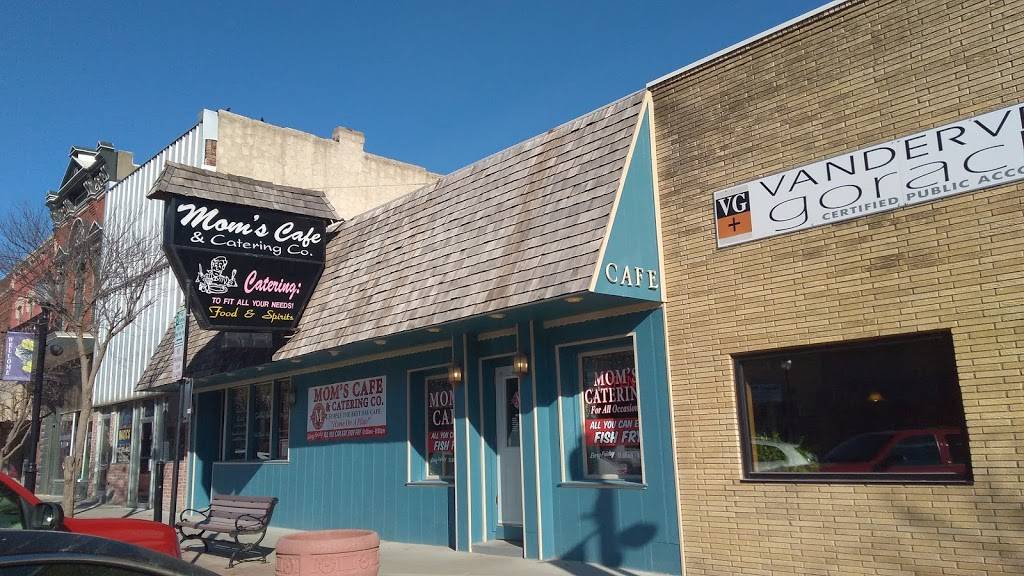 Moms Cafe & Catering | restaurant | 422 Main St, Plattsmouth, NE 68048, USA | 4022963000 OR +1 402-296-3000