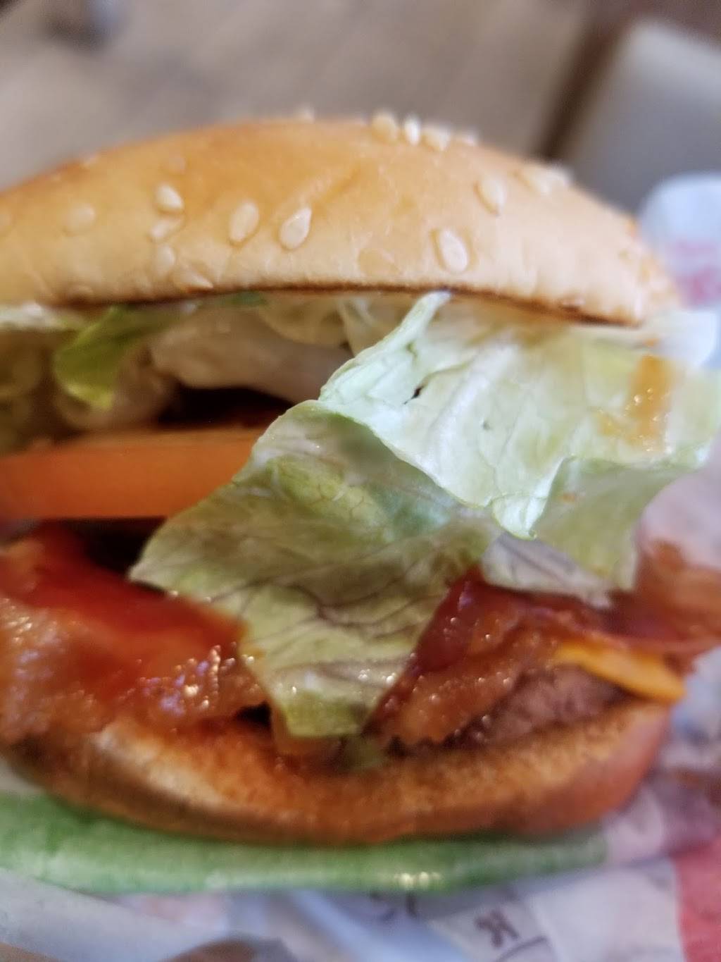 Wendys | restaurant | 2646 Watt Ave, Sacramento, CA 95821, USA | 9164831539 OR +1 916-483-1539