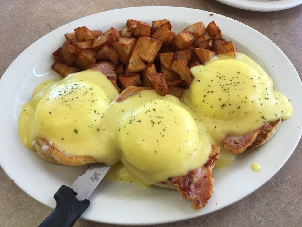 Bridgettes Family Restaurant | restaurant | Oshawa, ON L1H 3L9, Canada | 9054325434 OR +1 905-432-5434