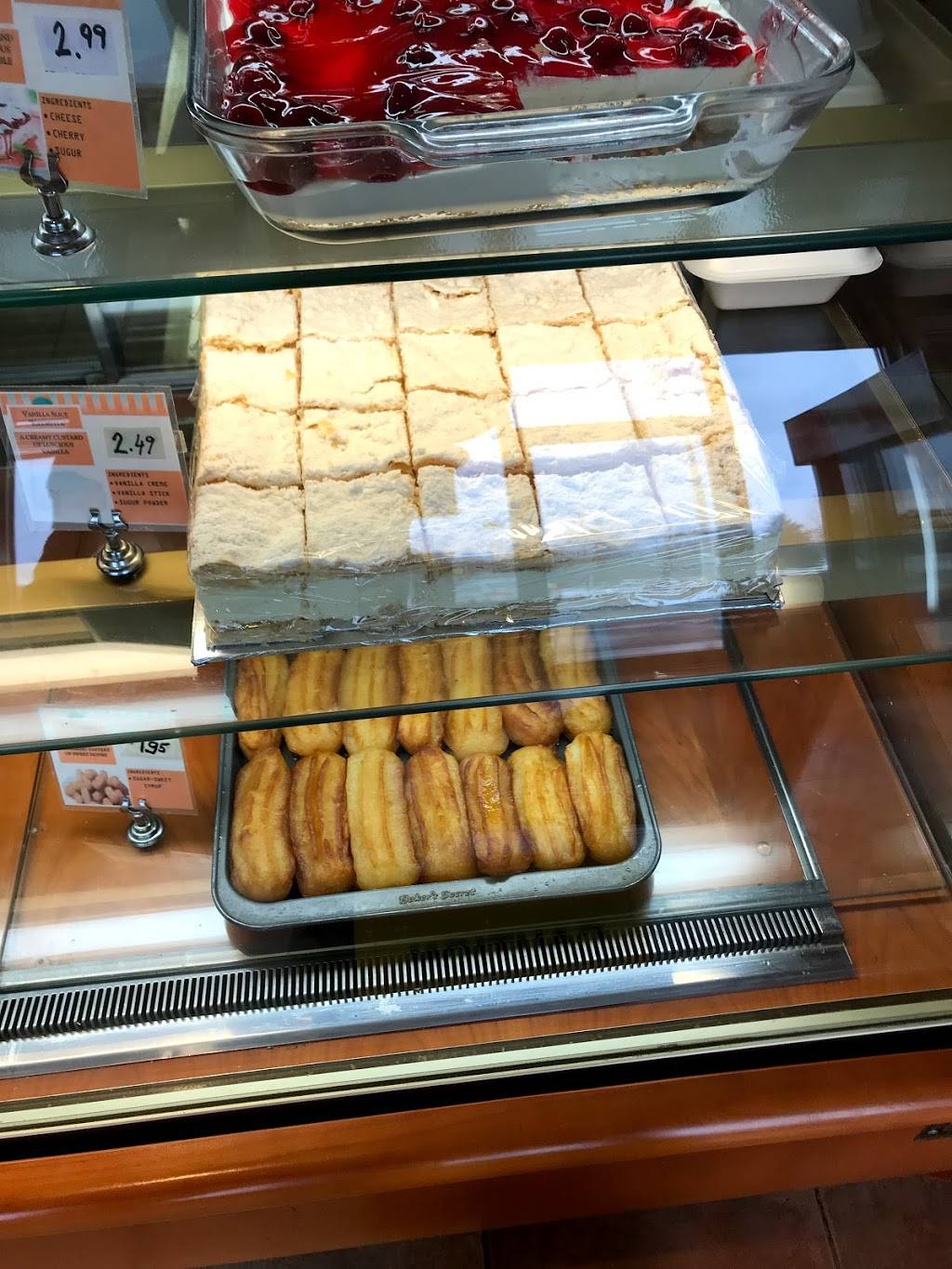 Delicious Pizza | restaurant | 900 Fairway Crescent, Kitchener, ON N2A 4B3, Canada | 5198968896 OR +1 519-896-8896