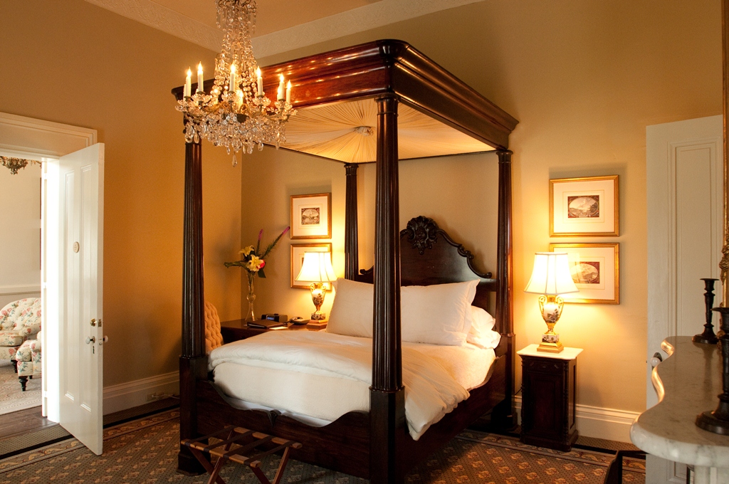 Dunleith Historic Inn | restaurant | 84 Homochitto St, Natchez, MS 39120, USA | 6018976300 OR +1 601-897-6300