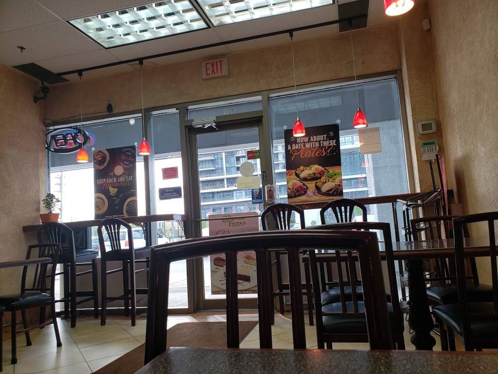 Pita Land Eglinton | restaurant | 30 Eglinton Ave W, Mississauga, ON L5R 3E7, Canada | 9057551111 OR +1 905-755-1111