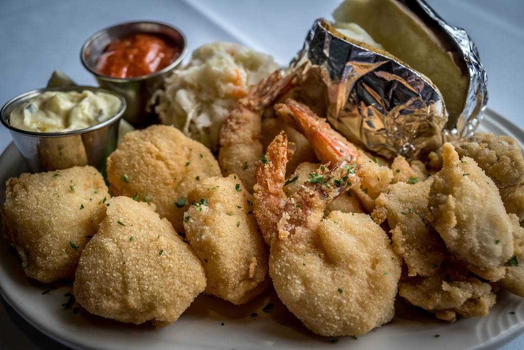 Eckls Restaurant | restaurant | 4936 Ellicott Rd, Orchard Park, NY 14127, USA | 7166622262 OR +1 716-662-2262