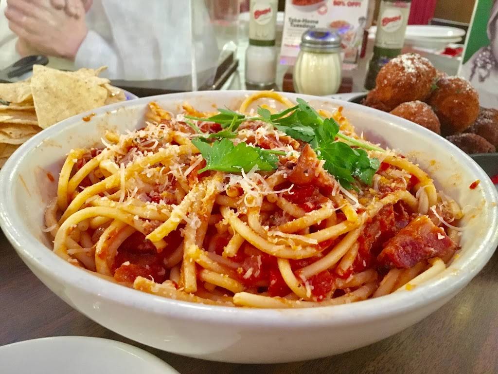 Buca di Beppo Italian Restaurant | restaurant | 5192 Buffalo Speedway, Houston, TX 77005, USA | 7136652822 OR +1 713-665-2822