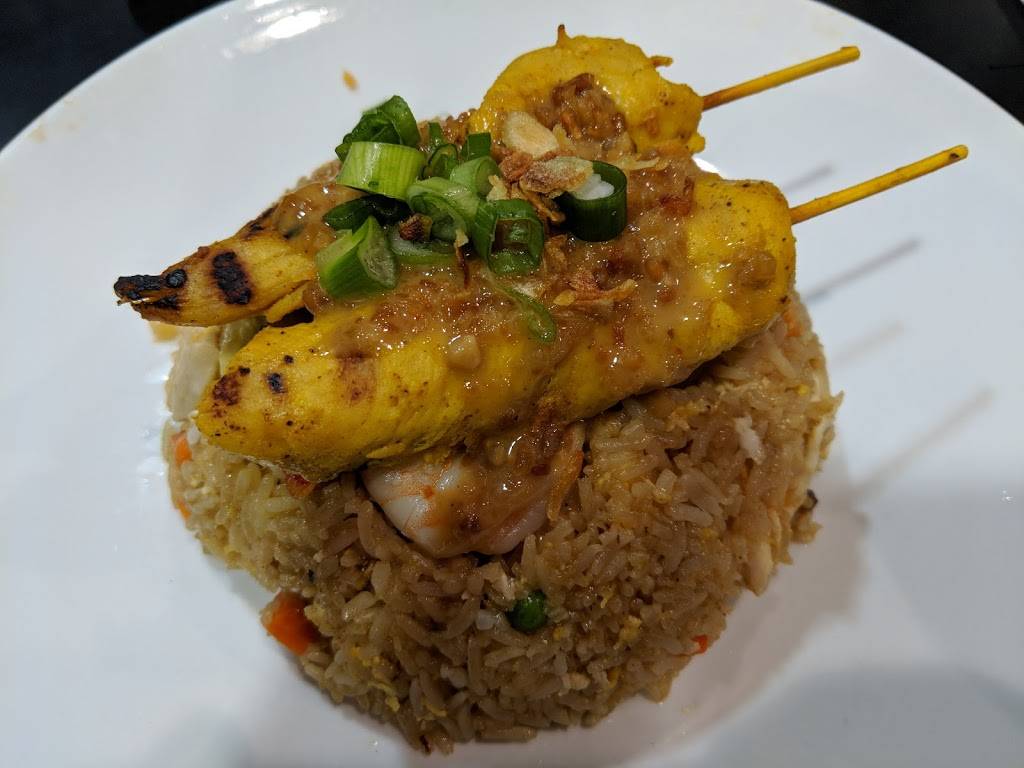 Kitchener Red Ginger Modern Thai+Viet Cuisine | restaurant | 465 Highland Rd W, Kitchener, ON N2M 5C6, Canada | 5199548088 OR +1 519-954-8088