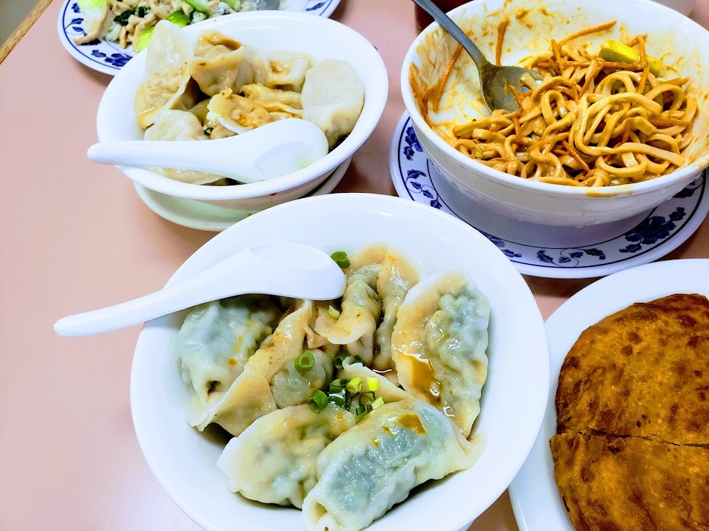 Szechuan Noodle Bowl | restaurant | 420 8th Ave S, Seattle, WA 98104, USA | 2066234198 OR +1 206-623-4198