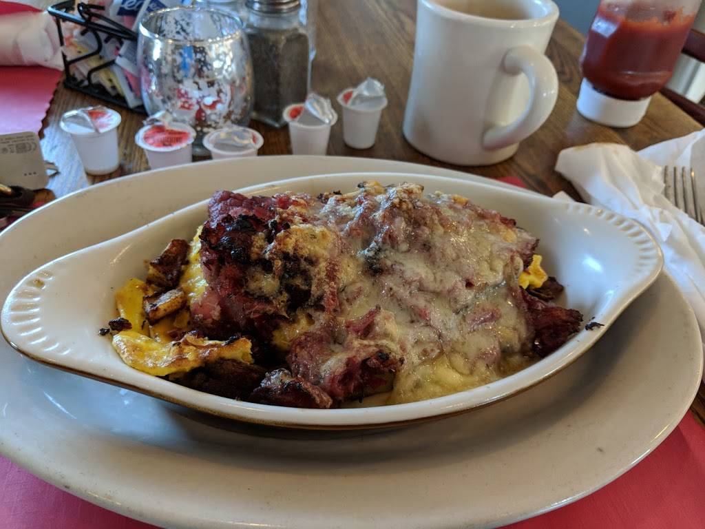 Henrys | restaurant | 337 N Colony St, Wallingford, CT 06492, USA | 2037419405 OR +1 203-741-9405