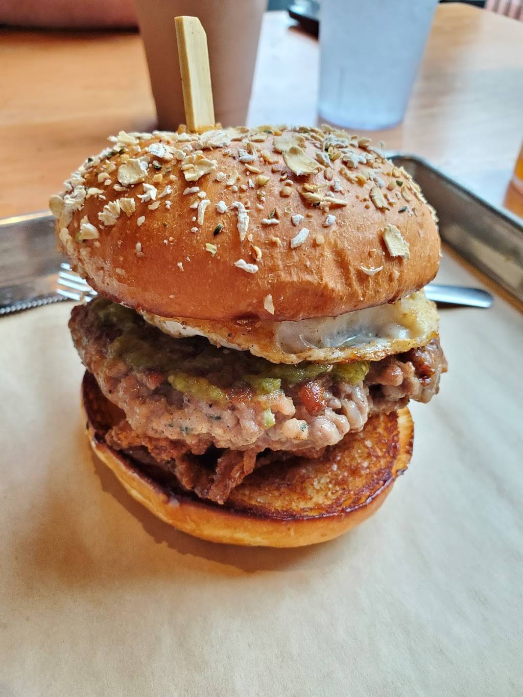 Hopdoddy Burger Bar | restaurant | 449 W 19th St Suite D-100, Houston, TX 77008, USA | 3462502100 OR +1 346-250-2100