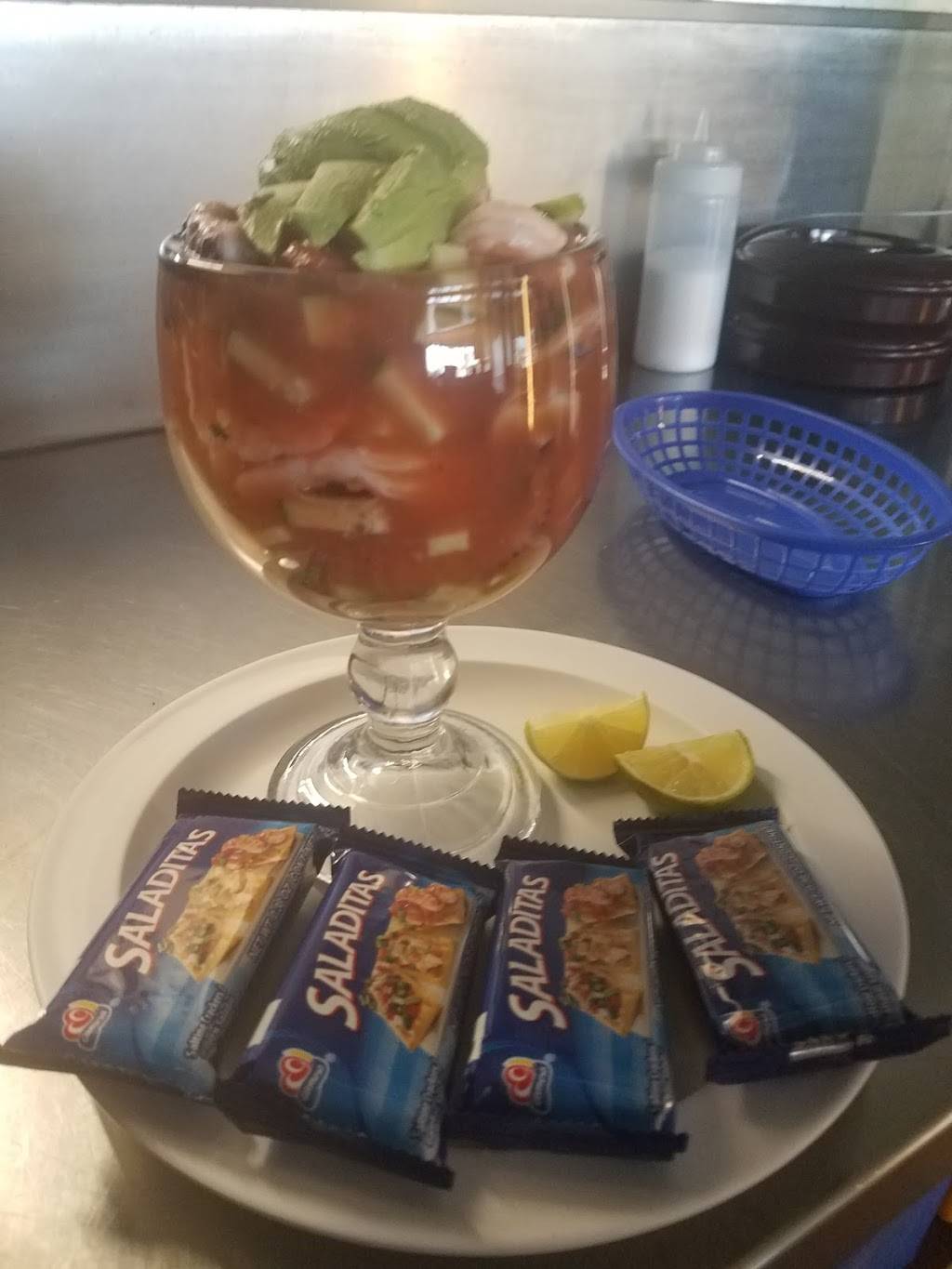 Daisys Restaurant | restaurant | 15335 Parthenia St, North Hills, CA 91343, USA | 8188933679 OR +1 818-893-3679