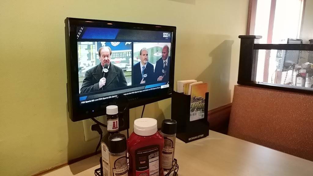 Branns Steakhouse & Grille | restaurant | 12234 James St, Holland, MI 49424, USA | 6163930028 OR +1 616-393-0028