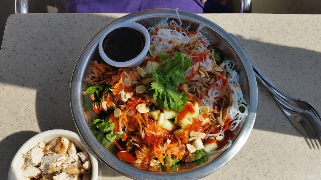 Kis Restaurant | restaurant | 2591 S Coast Hwy 101, Cardiff, CA 92007, USA | 7604365236 OR +1 760-436-5236