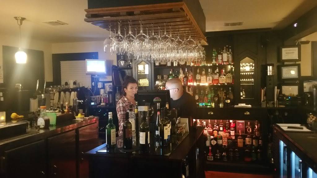 Tree Tavern | restaurant | 17 Park St, Wanaque, NJ 07465, USA | 9738352033 OR +1 973-835-2033