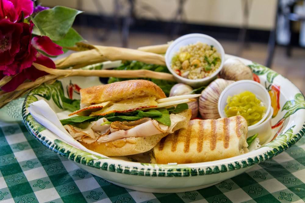 Mangi Con Amore | restaurant | 26941 Cabot Rd #107, Laguna Hills, CA 92653, USA | 9493670778 OR +1 949-367-0778