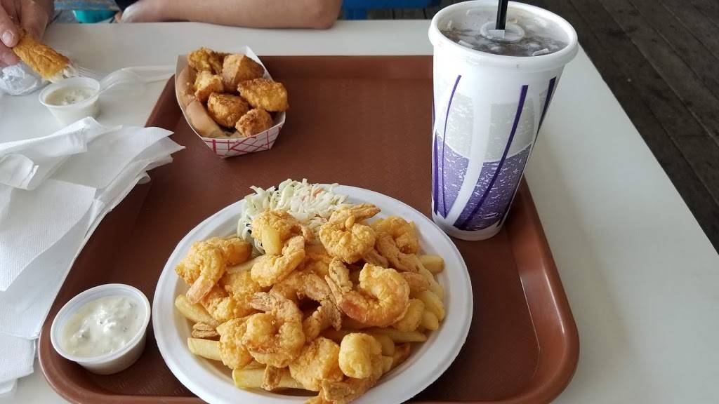 Markeys Lobster Pool | restaurant | 420 NH-286, Seabrook, NH 03874, USA | 6034742851 OR +1 603-474-2851