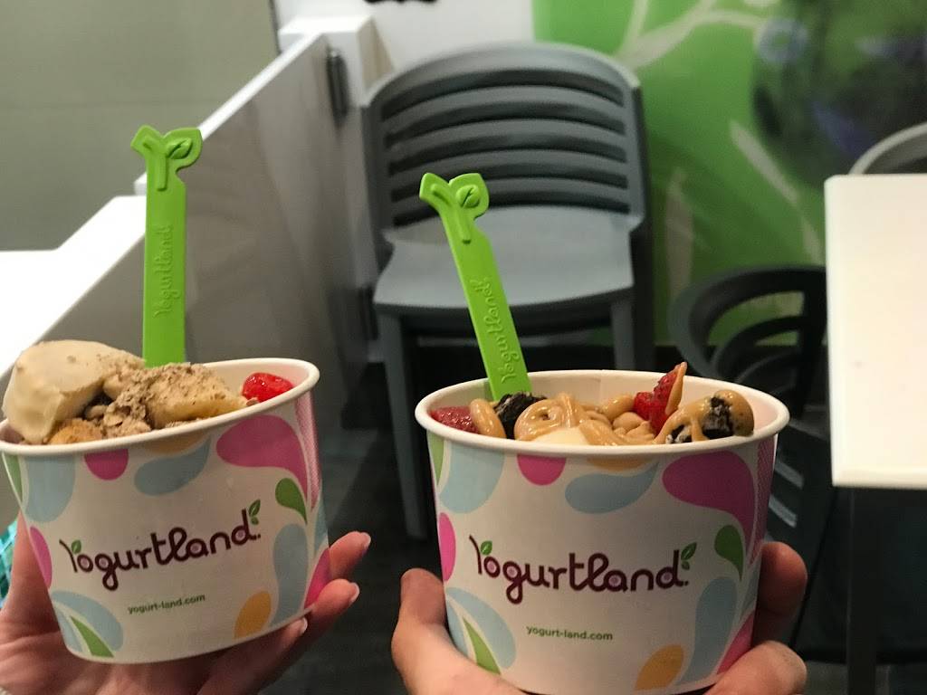 Yogurtland Fairfield | restaurant | Fairfield Town Center 28404, US-290 g15, Cypress, TX 77433, USA | 2812561155 OR +1 281-256-1155