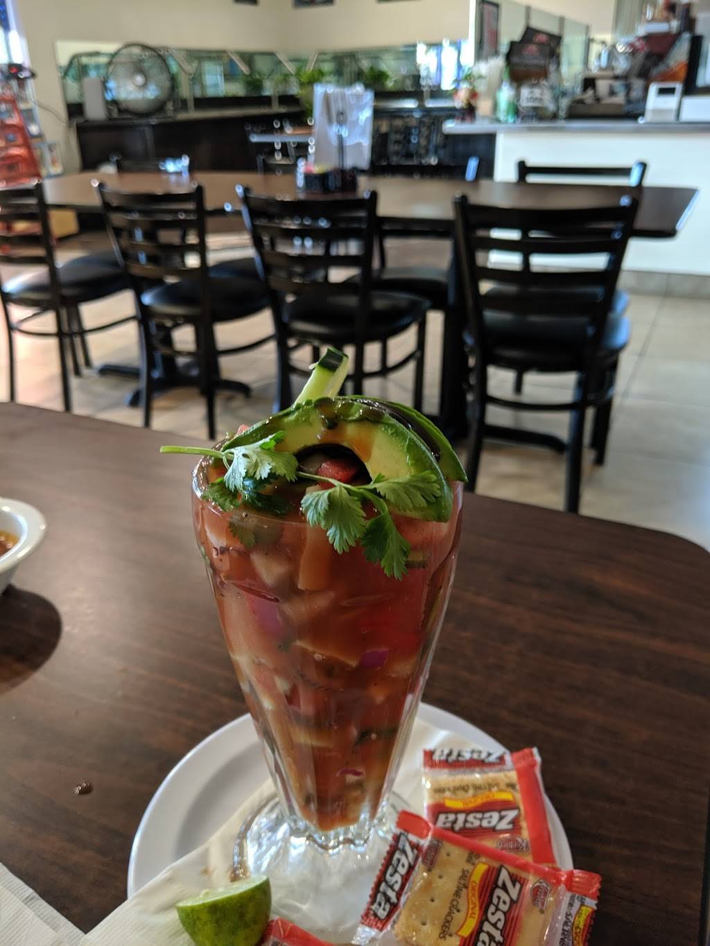 Mariscos Del Pacifico | restaurant | 10436 Magnolia Ave, Riverside, CA 92505, USA | 9515886758 OR +1 951-588-6758