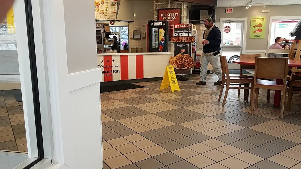 KFC | restaurant | 4901 S Calhoun St, Fort Wayne, IN 46807, USA | 2604589750 OR +1 260-458-9750