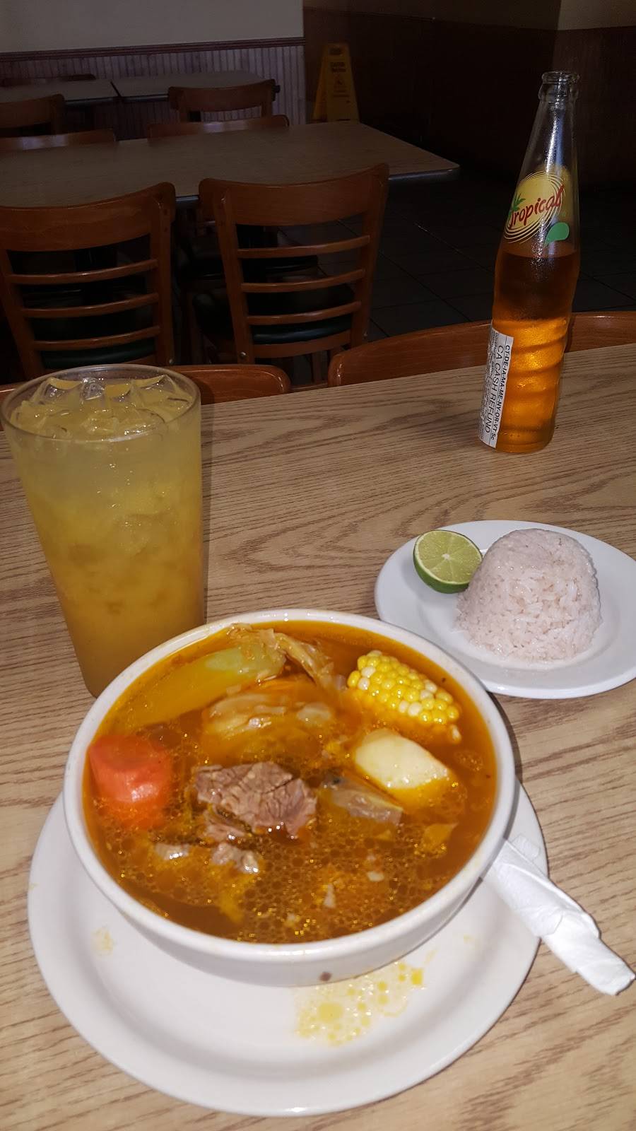 Pupuseria El Buen Gusto | restaurant | 2209 Lapalco Blvd, Harvey, LA 70058, USA | 5043622311 OR +1 504-362-2311