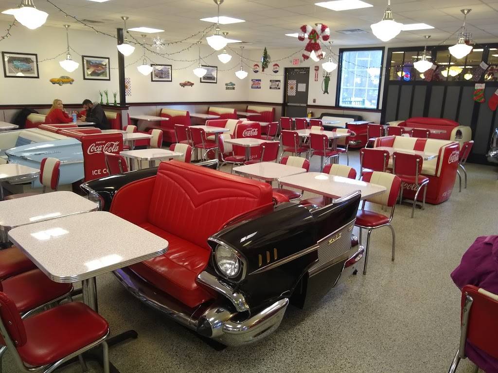 Classic Burgers | restaurant | 1261 Westfield St, West Springfield, MA 01089, USA | 4133631654 OR +1 413-363-1654