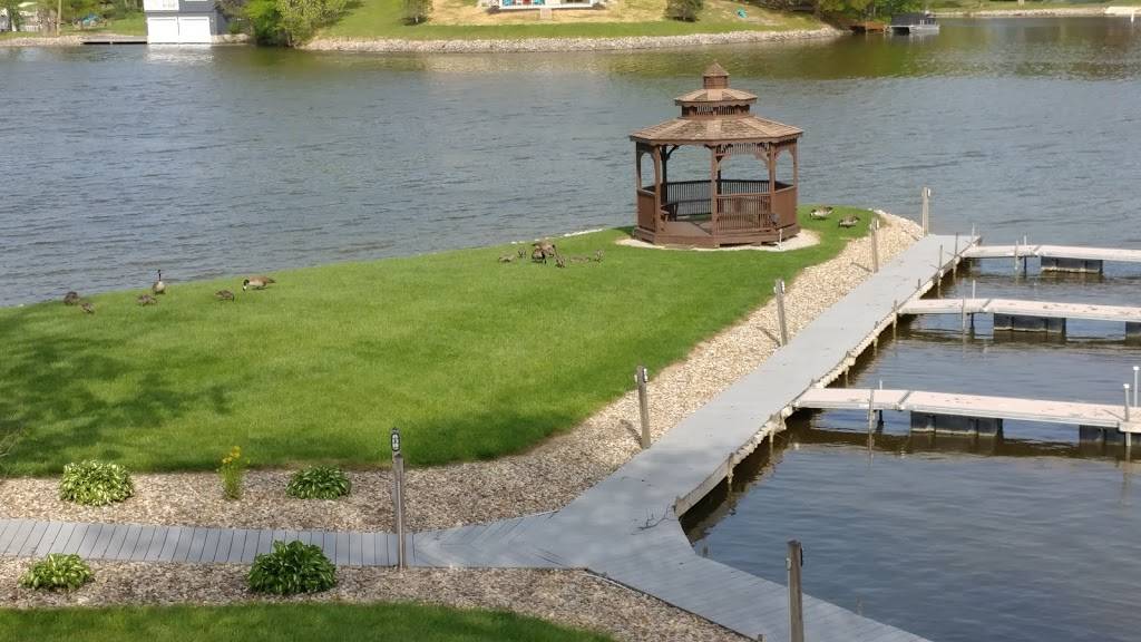 Brass Pelican at Holiday Lakes | restaurant | 13 Lake Holiday Ln, Willard, OH 44890, USA | 4199516001 OR +1 419-951-6001