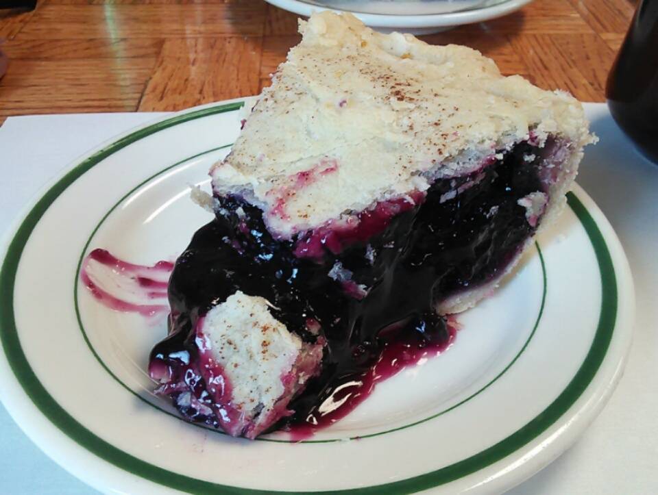 Old Homestead Cafe | restaurant | 55870 MN-210, Henning, MN 56551, USA | 2185832361 OR +1 218-583-2361