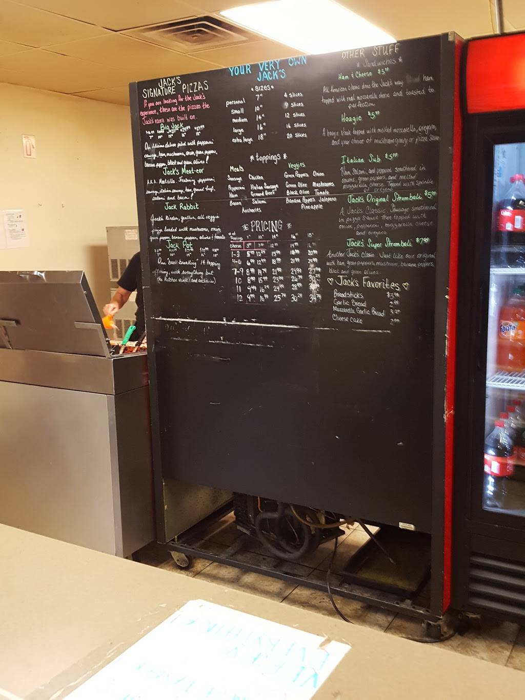 Jacks Pizza | restaurant | 8025 Pendleton Pike, Lawrence, IN 46226, USA | 3178995225 OR +1 317-899-5225