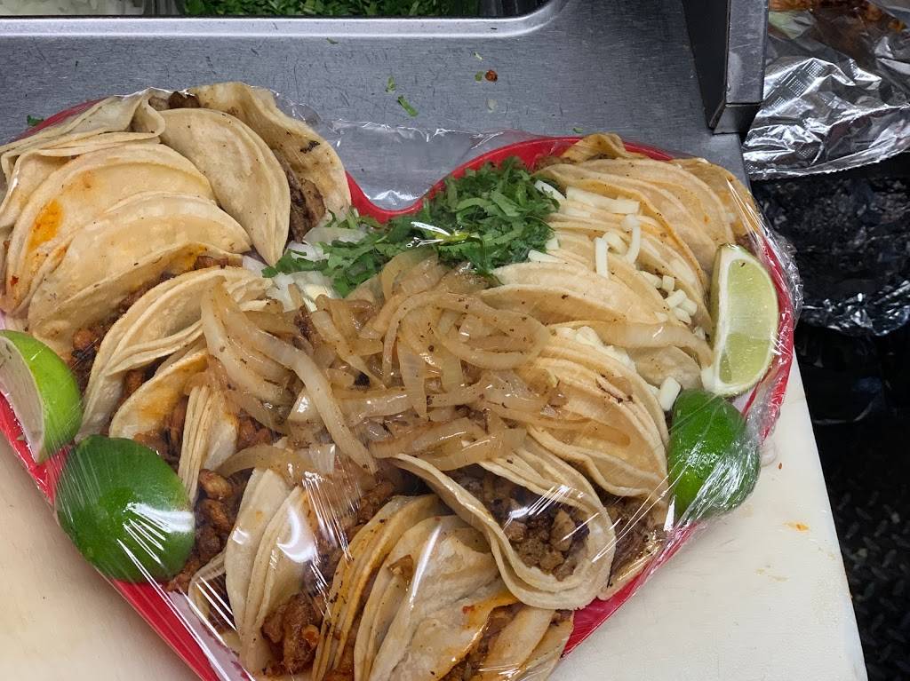 Los Mini Tacos | restaurant | 901 W Ave M, Temple, TX 76504, USA | 2545634112 OR +1 254-563-4112