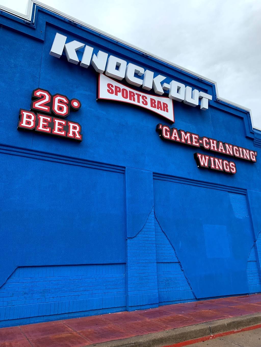 Knockout Sports Bar | restaurant | 2212 W Northwest Hwy, Dallas, TX 75220, USA | 4698720183 OR +1 469-872-0183
