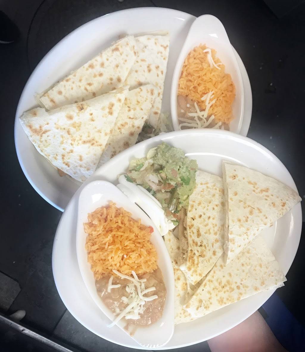 El Fogón Hispano Restaurant | restaurant | 288 Knowlton St, Bridgeport, CT 06608, USA | 2033409808 OR +1 203-340-9808