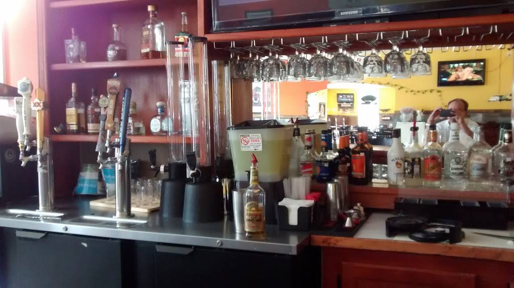 El Mariachi Mexican Food | restaurant | 184 Ambriar Plaza, Amherst, VA 24521, USA | 4349469004 OR +1 434-946-9004