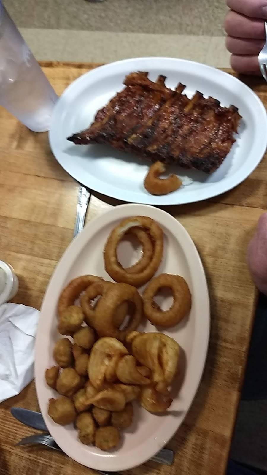 Friends & Company Restaurant | restaurant | 7120 Blue Springs Pkwy, Mosheim, TN 37818, USA | 4234224225 OR +1 423-422-4225