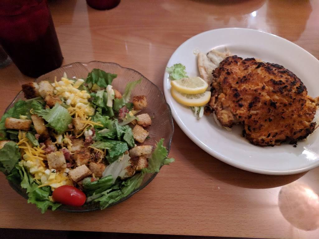 Mikes Penn Ave Grille | restaurant | 599 E State St, Salem, OH 44460, USA | 3303324804 OR +1 330-332-4804