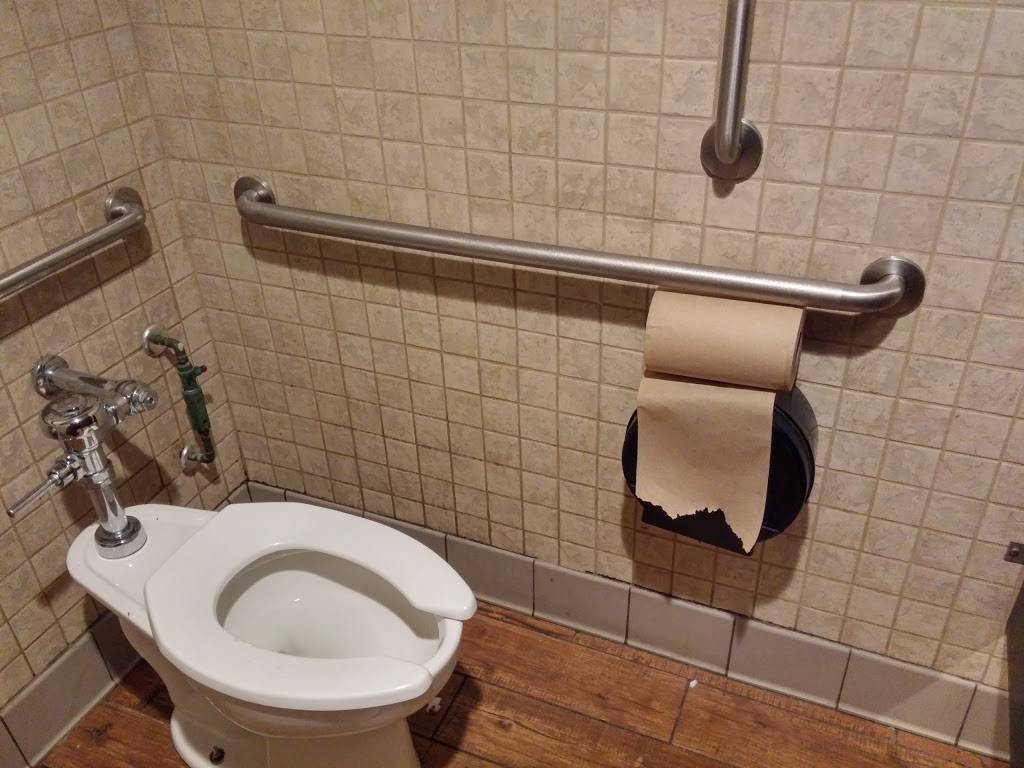 Dennys | restaurant | 68296 Red Roof Ln, St Clairsville, OH 43950, USA | 7406952036 OR +1 740-695-2036