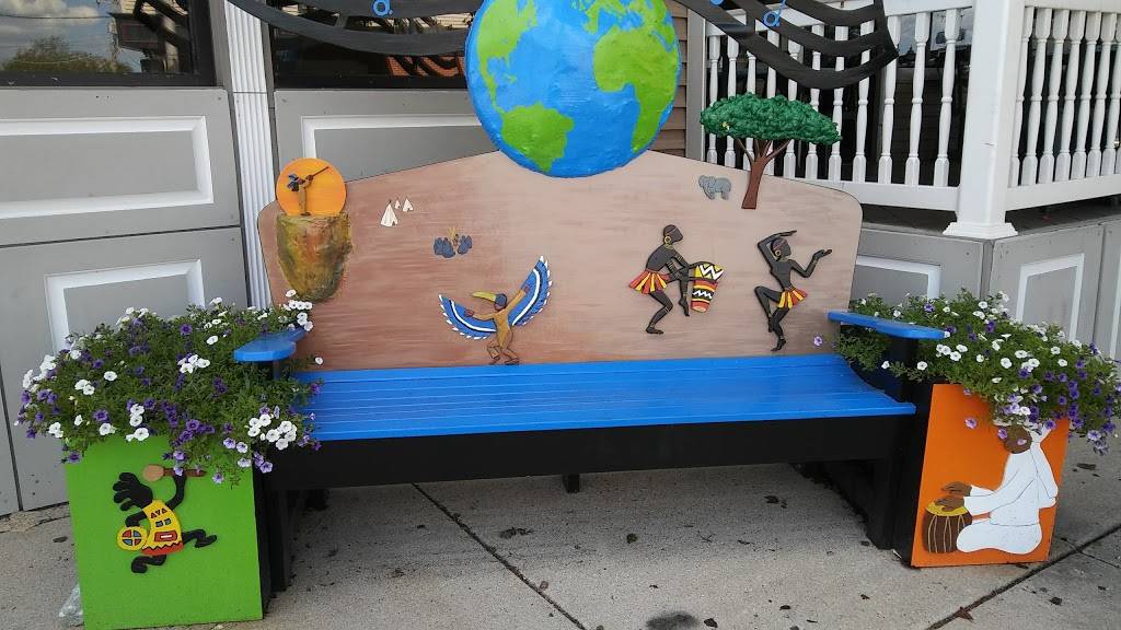 Village Pizza | restaurant | 17260 Oak Park Ave # 1, Tinley Park, IL 60477, USA | 7085324440 OR +1 708-532-4440