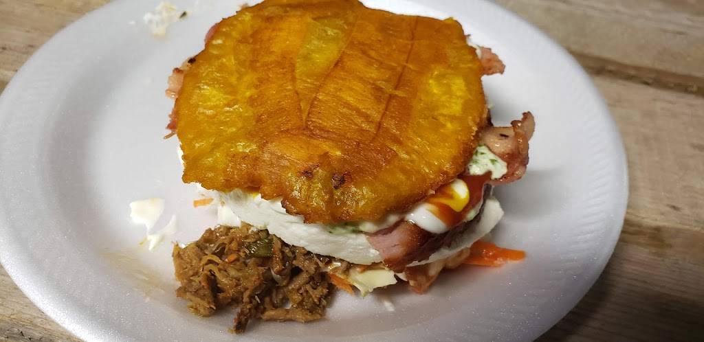 Burguepa | restaurant | 5203 Old Seguin Rd, Kirby, TX 78219, USA | 2109944593 OR +1 210-994-4593