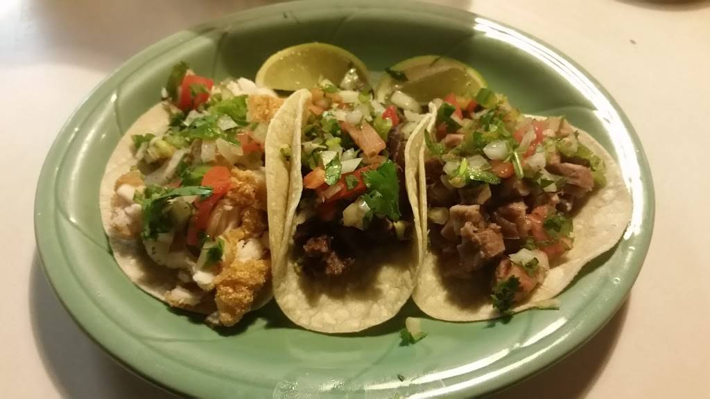 Muy Bueno Mexican Restaurant | restaurant | 1751 Independence St, Cape Girardeau, MO 63703, USA | 5733356413 OR +1 573-335-6413