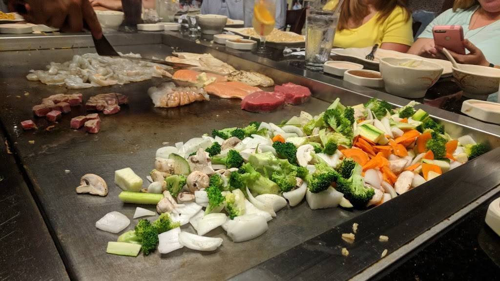 Osaka Japanese Steakhouse | restaurant | 2476 Commons Blvd, Beavercreek, OH 45431, USA | 9373201188 OR +1 937-320-1188