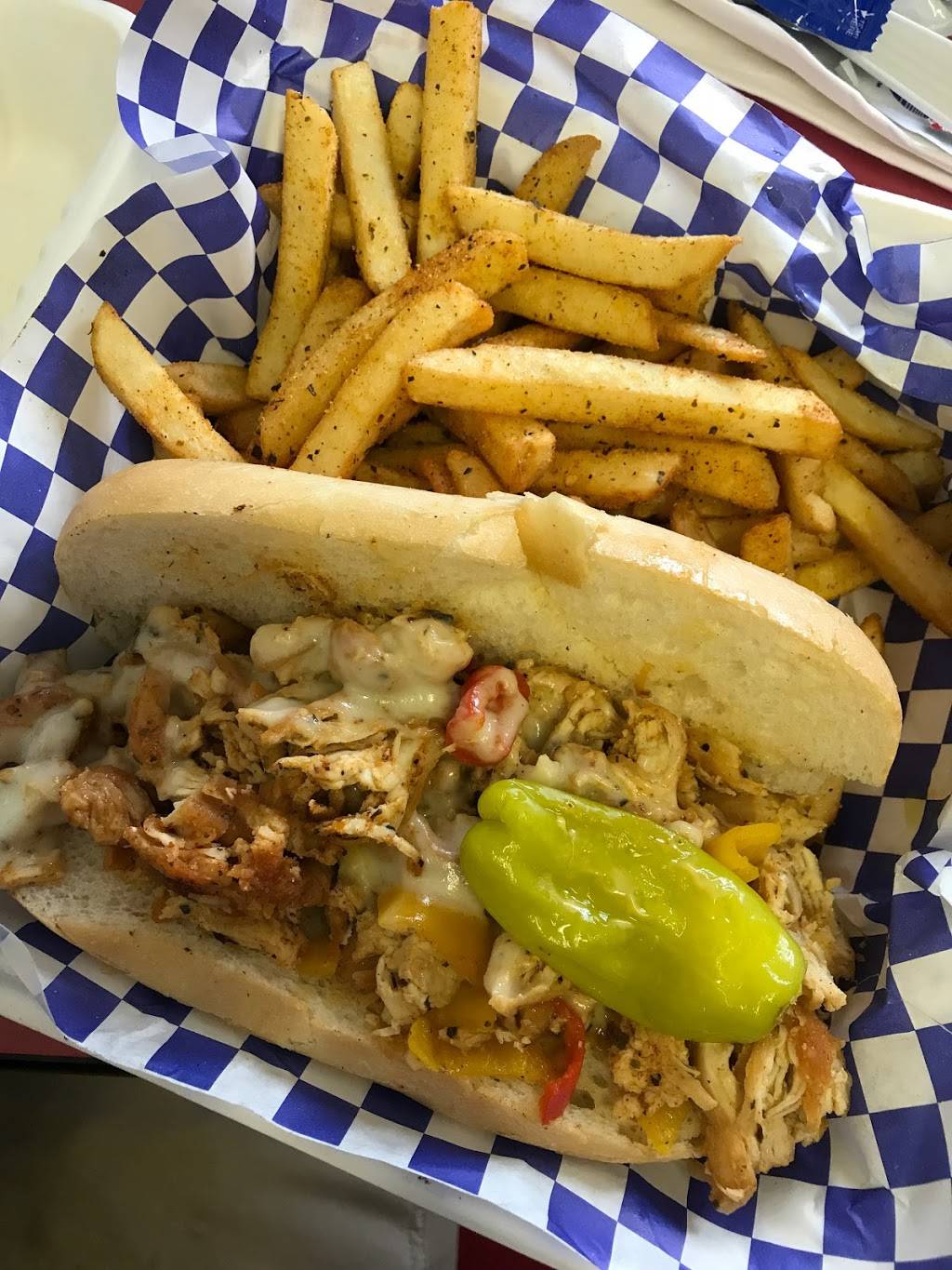 Wendys House of Soul | restaurant | 1021 W Broadway Ave, Minneapolis, MN 55411, USA | 6128004535 OR +1 612-800-4535