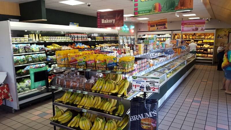 Braums Burger & Ice Cream Restaurant | restaurant | 740 SW 119th St, Oklahoma City, OK 73170, USA | 4056918962 OR +1 405-691-8962