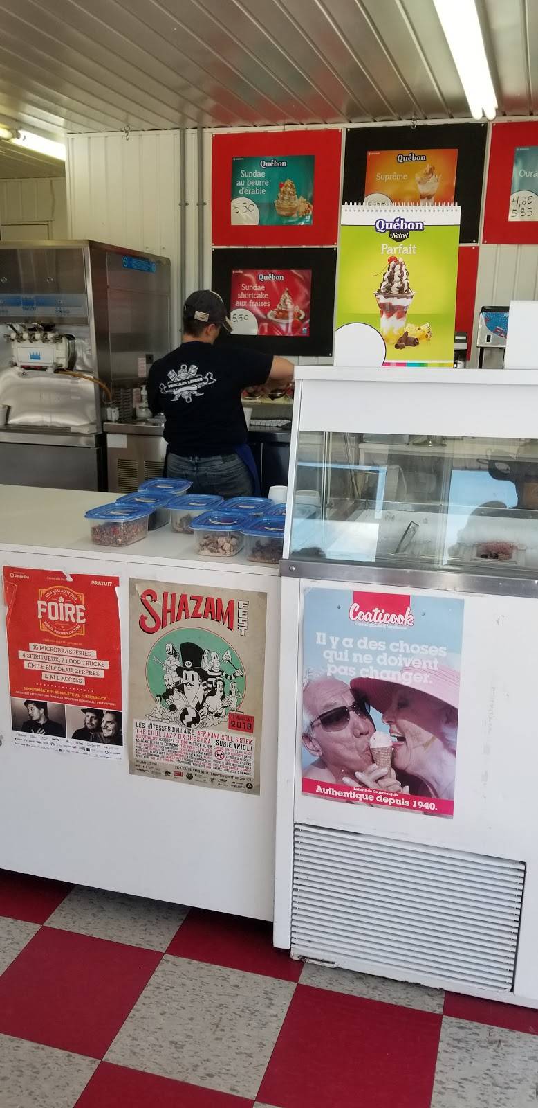 Cantine W | restaurant | 67 Rue de lHôtel de Ville, Warwick, QC J0A 1M0, Canada | 8193585020 OR +1 819-358-5020