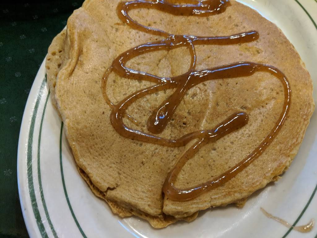 Hillbillys Restaurant | restaurant | 3275 Wears Valley Rd, Sevierville, TN 37862, USA | 8654464732 OR +1 865-446-4732