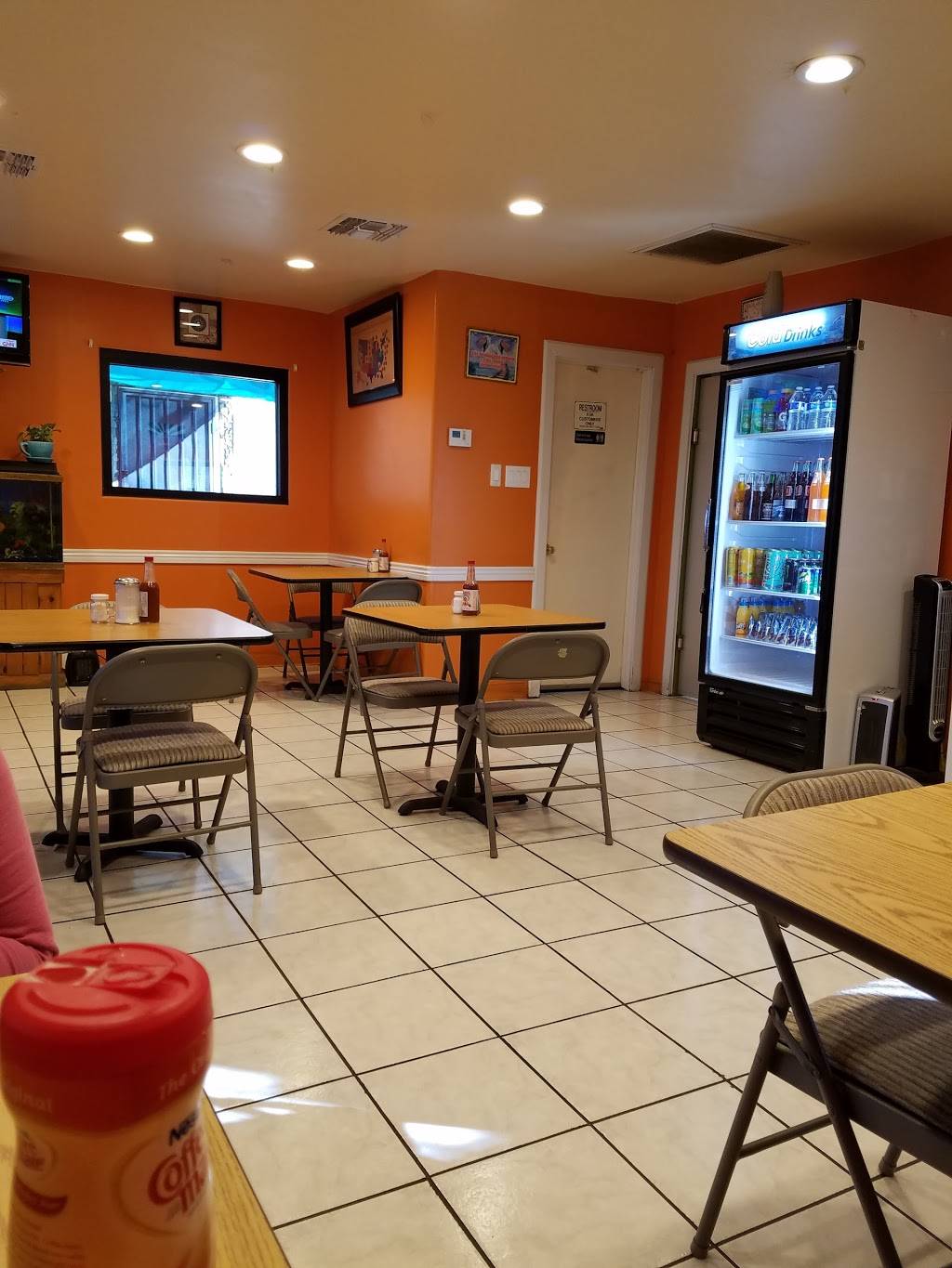 Marys Restaurant | restaurant | 2446 W Hadley St, Phoenix, AZ 85009, USA | 6026062725 OR +1 602-606-2725