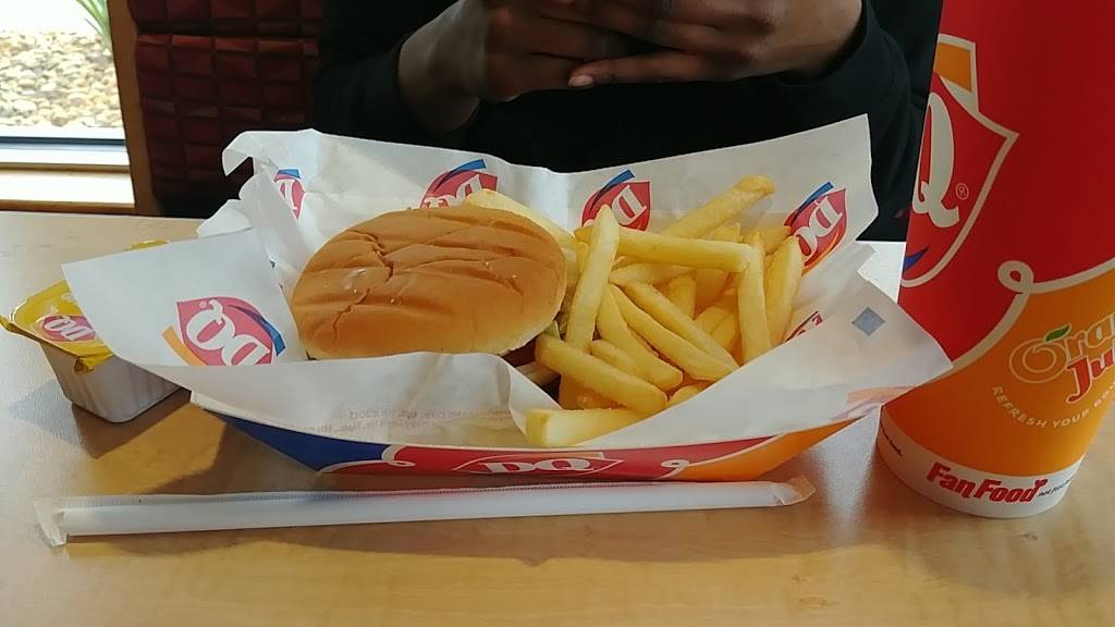 Dairy Queen Grill & Chill | restaurant | 7825 E Colonial Dr, Orlando, FL 32807, USA | 4072774587 OR +1 407-277-4587