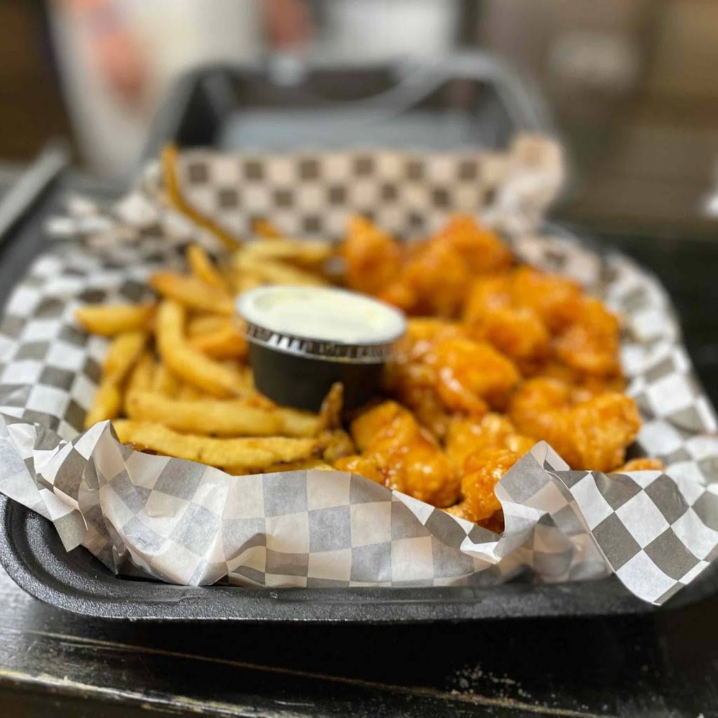 Karvelas pizza co. Newnan | restaurant | 7 Lagrange St, Newnan, GA 30263, USA | 6786335620 OR +1 678-633-5620