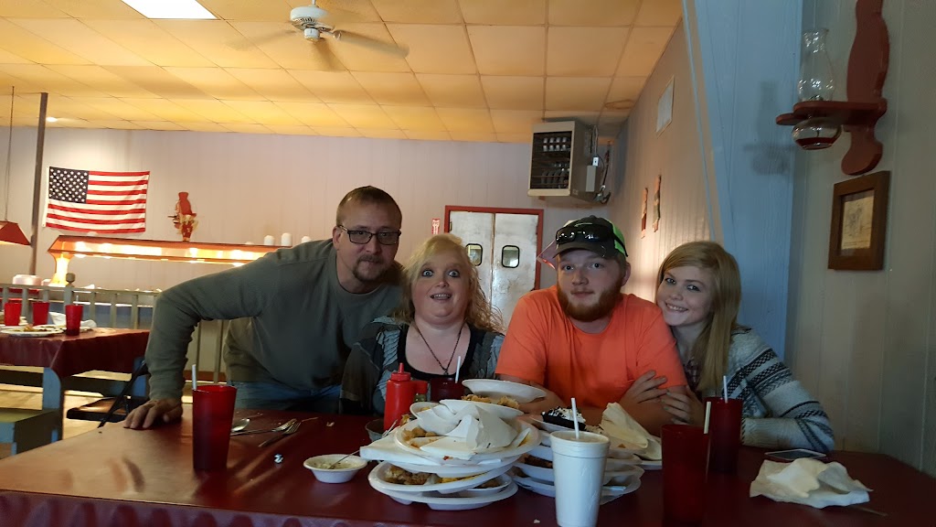 Back Forty Seafood Restaurant | restaurant | 6330 Lake-Norris Rd, Lake, MS 39092, USA | 6017753036 OR +1 601-775-3036