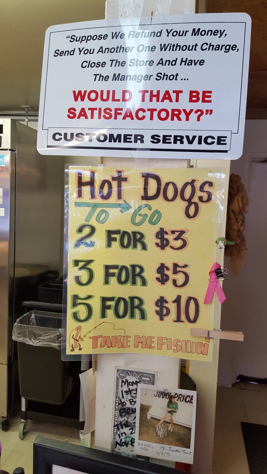 Wildlife Restaurant & Grill | restaurant | 4381 Fish Factory Rd SE, Southport, NC 28461, USA | 9104579953 OR +1 910-457-9953